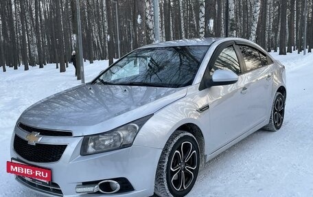 Chevrolet Cruze II, 2012 год, 755 000 рублей, 2 фотография