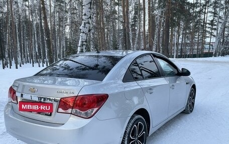 Chevrolet Cruze II, 2012 год, 755 000 рублей, 6 фотография