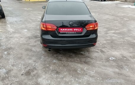 Volkswagen Jetta VI, 2014 год, 1 025 000 рублей, 4 фотография