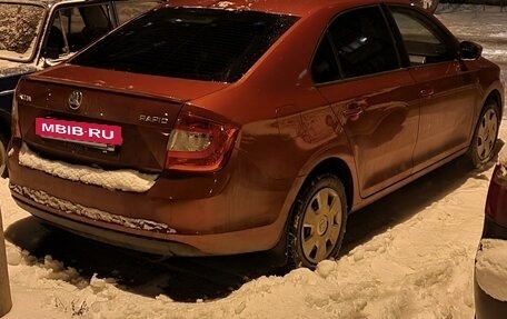 Skoda Rapid I, 2014 год, 940 000 рублей, 7 фотография