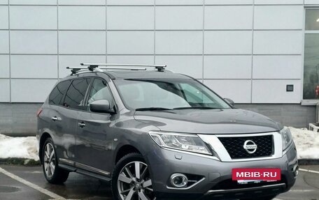 Nissan Pathfinder, 2014 год, 2 029 000 рублей, 3 фотография