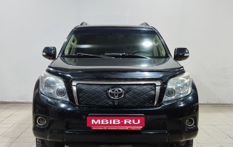 Toyota Land Cruiser Prado 150 рестайлинг 2, 2011 год, 2 600 000 рублей, 2 фотография