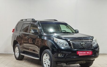 Toyota Land Cruiser Prado 150 рестайлинг 2, 2011 год, 2 600 000 рублей, 3 фотография