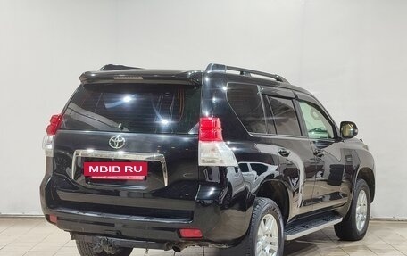 Toyota Land Cruiser Prado 150 рестайлинг 2, 2011 год, 2 600 000 рублей, 5 фотография