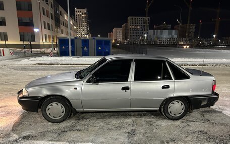 Daewoo Nexia I рестайлинг, 2002 год, 255 000 рублей, 8 фотография