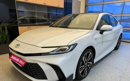 Toyota Camry, 2024 год, 5 700 000 рублей, 2 фотография