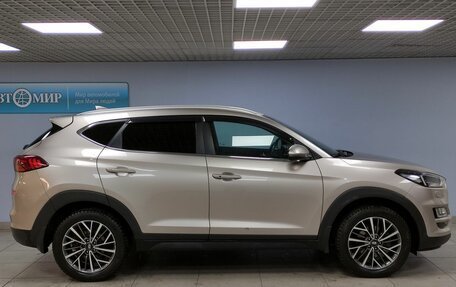 Hyundai Tucson III, 2019 год, 2 515 000 рублей, 4 фотография