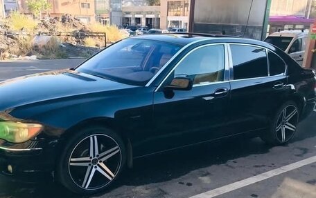 BMW 7 серия, 2006 год, 900 000 рублей, 1 фотография