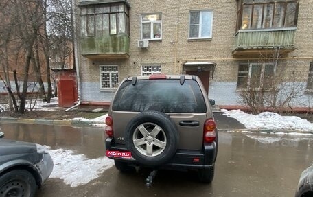 Jeep Liberty (North America) I, 2002 год, 450 000 рублей, 1 фотография