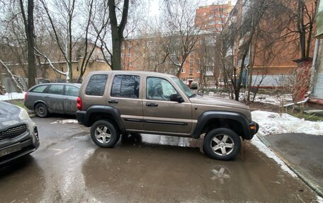 Jeep Liberty (North America) I, 2002 год, 450 000 рублей, 5 фотография