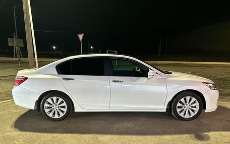 Honda Accord IX рестайлинг, 2013 год, 2 050 000 рублей, 7 фотография