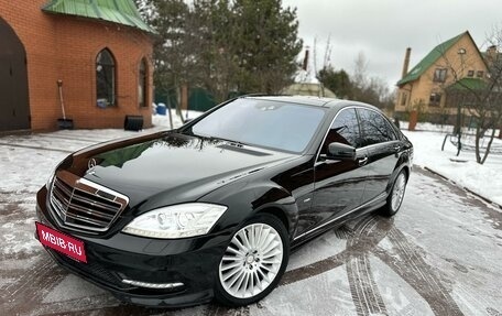 Mercedes-Benz S-Класс, 2011 год, 2 250 000 рублей, 1 фотография