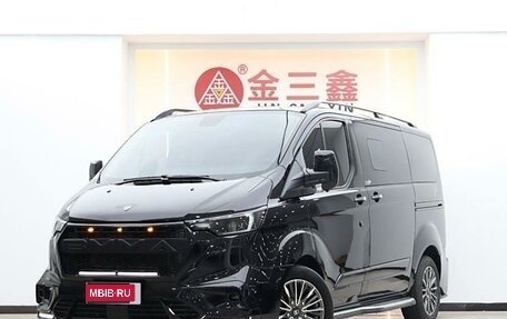 Ford Tourneo Custom I рестайлинг, 2023 год, 5 600 000 рублей, 1 фотография