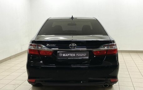 Toyota Camry, 2017 год, 2 150 000 рублей, 5 фотография