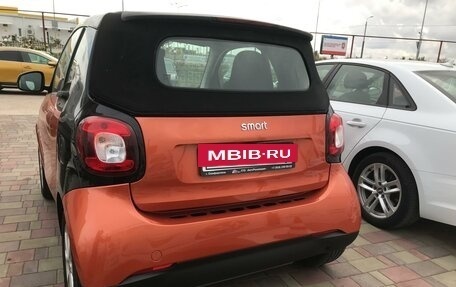 Smart Fortwo III, 2016 год, 1 425 000 рублей, 6 фотография