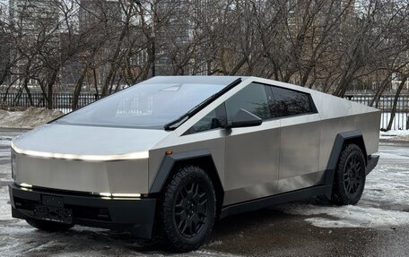 Tesla Cybertruck, 2024 год, 35 400 000 рублей, 1 фотография