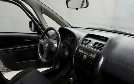 Suzuki SX4 II рестайлинг, 2007 год, 650 000 рублей, 10 фотография