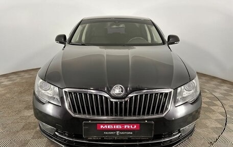 Skoda Superb III рестайлинг, 2015 год, 1 290 000 рублей, 2 фотография