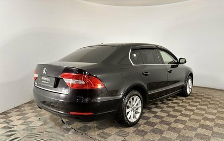 Skoda Superb III рестайлинг, 2015 год, 1 290 000 рублей, 6 фотография