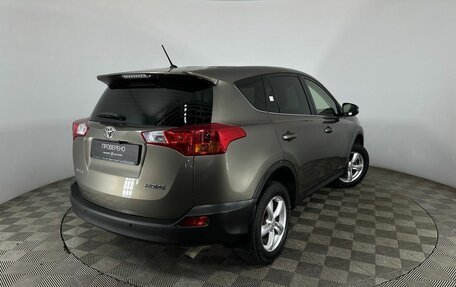 Toyota RAV4, 2014 год, 1 799 000 рублей, 6 фотография