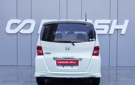 Honda Freed I, 2010 год, 1 125 000 рублей, 4 фотография