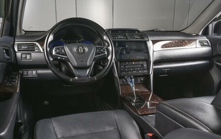 Toyota Camry, 2015 год, 2 500 000 рублей, 6 фотография