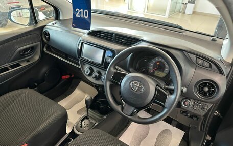 Toyota Vitz, 2018 год, 1 209 000 рублей, 11 фотография