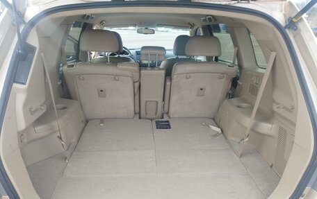 Toyota Highlander III, 2011 год, 2 200 000 рублей, 6 фотография