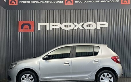 Renault Sandero II рестайлинг, 2017 год, 867 000 рублей, 30 фотография