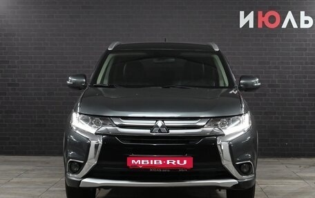 Mitsubishi Outlander III рестайлинг 3, 2016 год, 2 455 000 рублей, 2 фотография