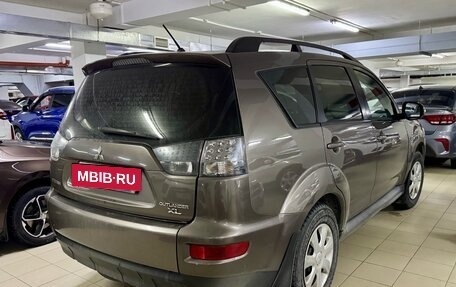 Mitsubishi Outlander III рестайлинг 3, 2011 год, 1 200 000 рублей, 4 фотография