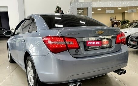 Chevrolet Cruze II, 2011 год, 747 000 рублей, 7 фотография