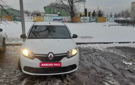 Renault Logan II, 2017 год, 980 000 рублей, 1 фотография