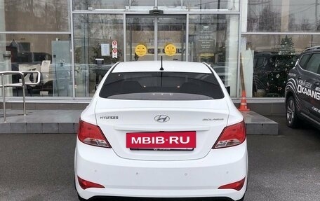 Hyundai Solaris II рестайлинг, 2015 год, 972 000 рублей, 6 фотография