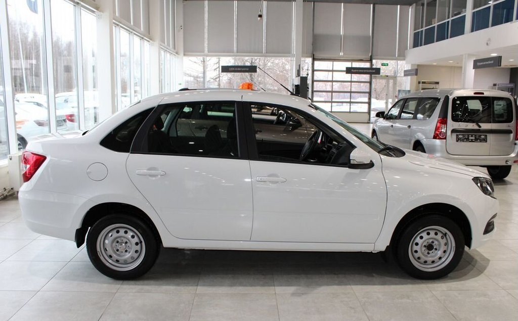 ВАЗ (LADA) Granta, 2024 год, 652 000 рублей, 4 фотография