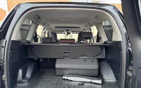 Toyota Land Cruiser Prado 150 рестайлинг 2, 2016 год, 4 700 000 рублей, 13 фотография