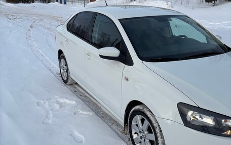 Volkswagen Polo VI (EU Market), 2014 год, 950 000 рублей, 3 фотография