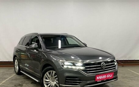 Volkswagen Touareg III, 2019 год, 5 199 000 рублей, 3 фотография