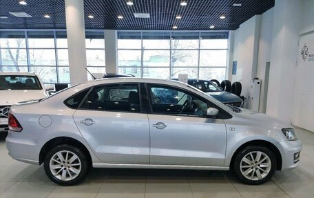 Volkswagen Polo VI (EU Market), 2016 год, 1 296 000 рублей, 5 фотография