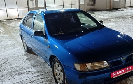 Nissan Almera, 1998 год, 130 000 рублей, 3 фотография