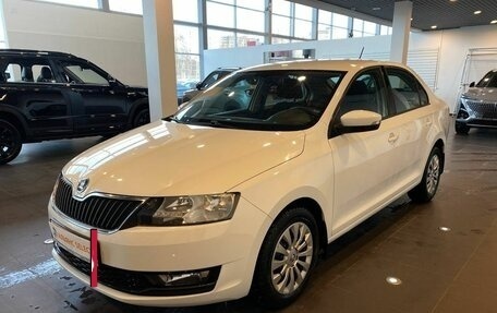 Skoda Rapid I, 2017 год, 1 430 000 рублей, 7 фотография