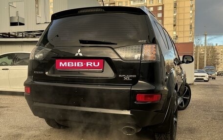 Mitsubishi Outlander III рестайлинг 3, 2010 год, 1 540 000 рублей, 10 фотография