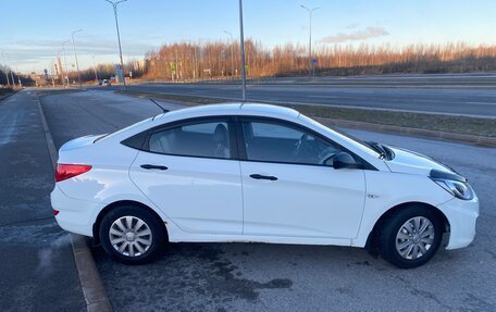 Hyundai Solaris II рестайлинг, 2014 год, 680 000 рублей, 4 фотография