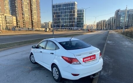 Hyundai Solaris II рестайлинг, 2014 год, 680 000 рублей, 5 фотография