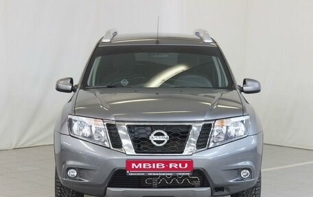 Nissan Terrano III, 2018 год, 1 590 000 рублей, 2 фотография