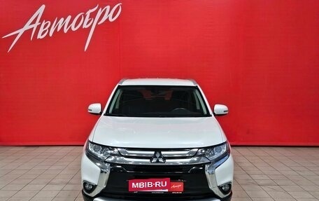 Mitsubishi Outlander III рестайлинг 3, 2018 год, 1 750 000 рублей, 8 фотография