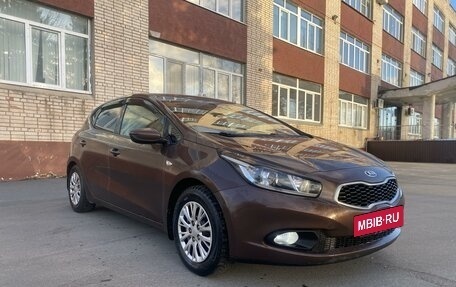 KIA cee'd III, 2014 год, 1 055 000 рублей, 6 фотография