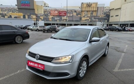 Volkswagen Jetta VI, 2014 год, 1 450 000 рублей, 2 фотография