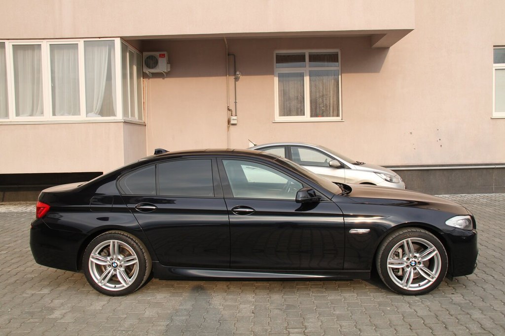 BMW 5 серия F10, F11, F07 рестайлинг, 2013 год, 560 000 рублей, 2 фотография