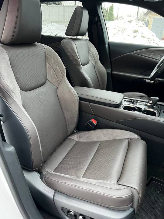 Lexus RX IV рестайлинг, 2024 год, 9 800 000 рублей, 6 фотография